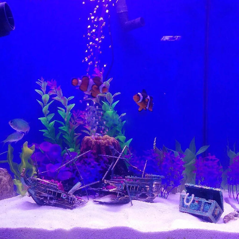 Air-Driven Shipwreck Aquarium Ornament – 24cm